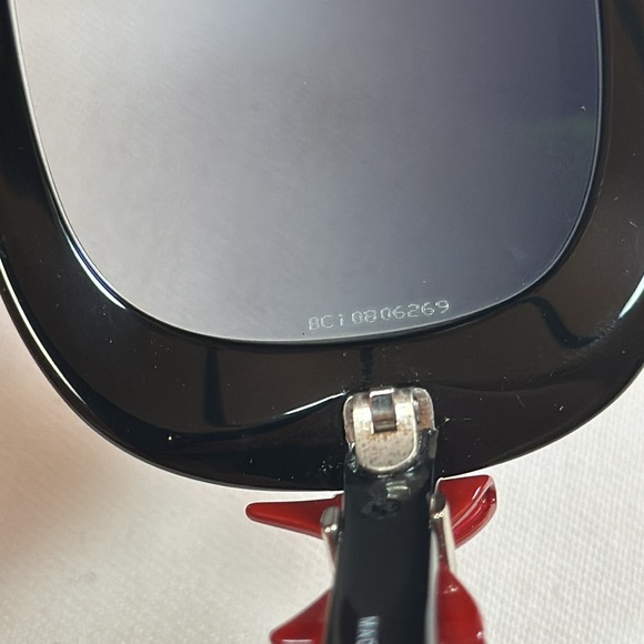 CHANEL Sunglasses for Sunny Days Black w/ Red CC Bow - Picture 12 of 14